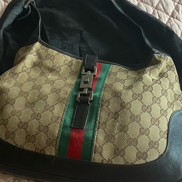 AUTHENTIC GUCCI. Gently used, well kept. - Picture 3 of 12
